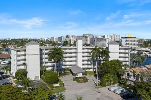 140 NE 28th Ave #406, Pompano Beach, FL 33062