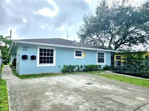 1204 NW 3rd St, Fort Lauderdale, FL 33311