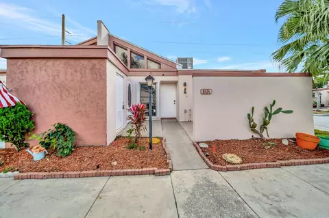 8454 NW 31st Ct, Sunrise, FL 33351
