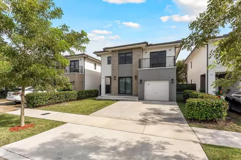 230 NW 11th Ct, Florida City, FL 33034