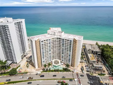 3180 S Ocean Dr #517, Hallandale Beach, FL 33009