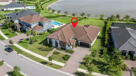935 Hookline Cir, Loxahatchee, FL 33470