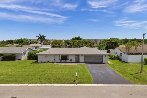 9516 NW 80th Ct, Tamarac, FL 33321