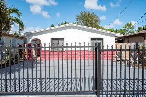 3167 NW 52nd, Miami, FL 33142