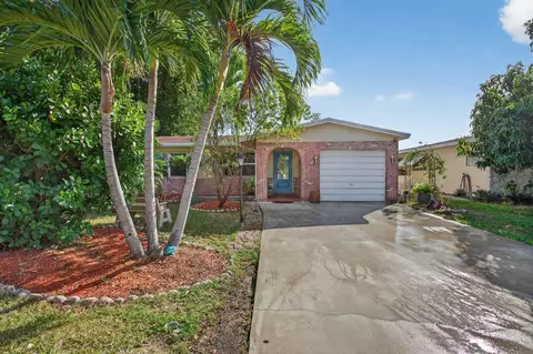 910 NW 49th Ct, Pompano Beach, FL 33064