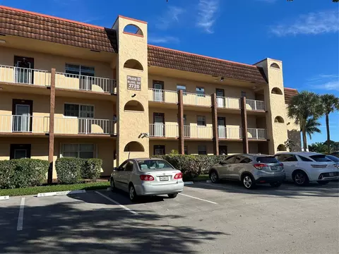 2720 N Pine Island Dr #103, Sunrise, FL 33322