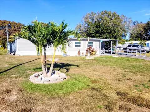 4037 SE 27th St, Okeechobee, FL 34974