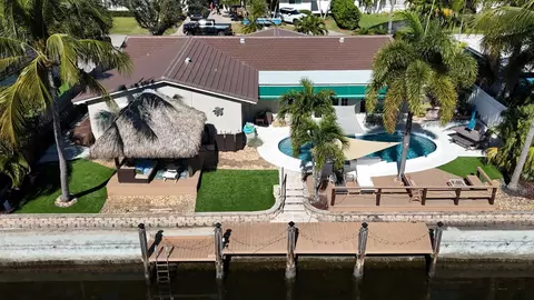 2160 NE 44th Ct, Lighthouse Point, FL 33064