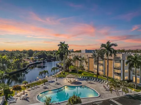 3020 NE 16th Ave #105, Oakland Park, FL 33334