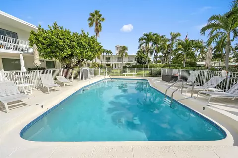 3215 SE 10th #102, Pompano Beach, FL 33062
