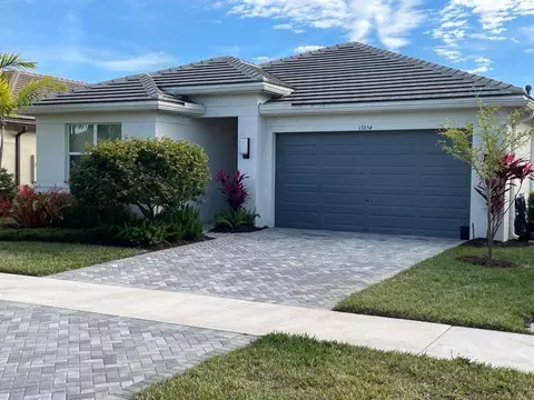 13654 SW Oceanus Blvd, Port Saint Lucie, FL 34987