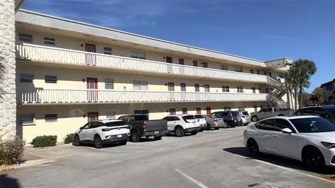 4411 NW 16th St #207, Lauderhill, FL 33313