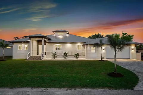 1371 Cumberland Rd, Venice, FL 34293