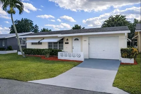 4906 NW 53rd Ct, Tamarac, FL 33319