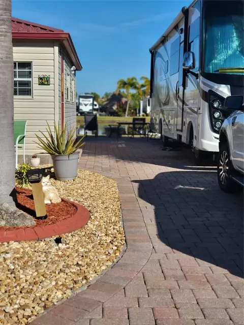 551 SW 42nd Cv, Okeechobee, FL 34974 photo 5
