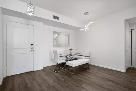 511 SE 5th Ave #707, Fort Lauderdale, FL 33301