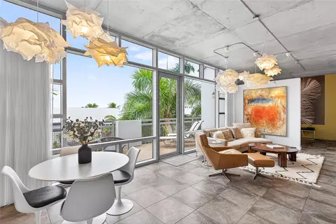 365 SE 6th Ave #404, Delray Beach, FL 33483