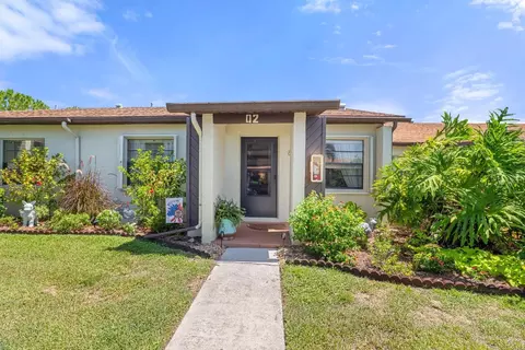 6034 Indrio #Q2, Fort Pierce, FL 34951