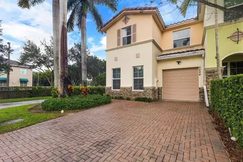 5224 SW 77th, Davie, FL 33328