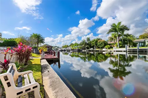 1735 NE 23rd Ave, Fort Lauderdale, FL 33305