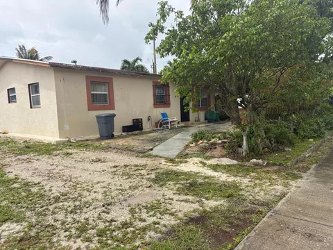 930 NE 52nd Ct, Pompano Beach, FL 33064