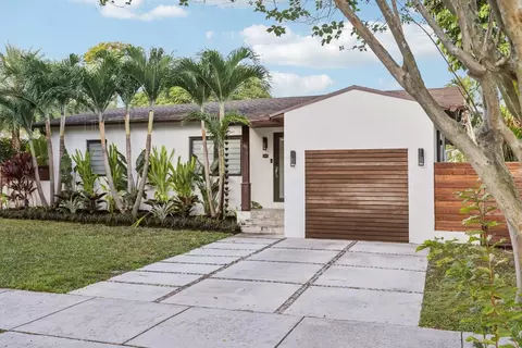 1660 SW 32nd Ct, Miami, FL 33145