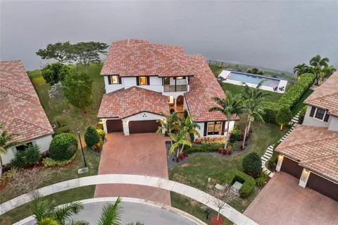 8691 Waterview Ter, Parkland, FL 33076