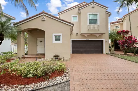 12619 NW 6th Ct, Coral Springs, FL 33071