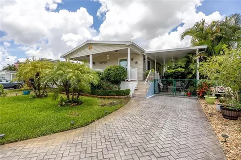 1890 SW 83rd, Davie, FL 33324