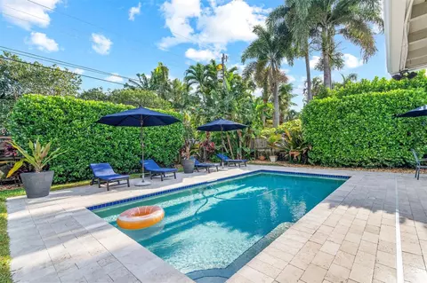 1915 NE 18th, Fort Lauderdale, FL 33305