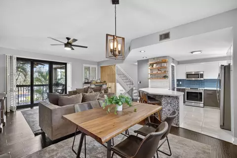 1401 NE 9th St #13, Fort Lauderdale, FL 33304