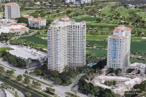 19501 W Country Club Dr #2306, Aventura, FL 33180