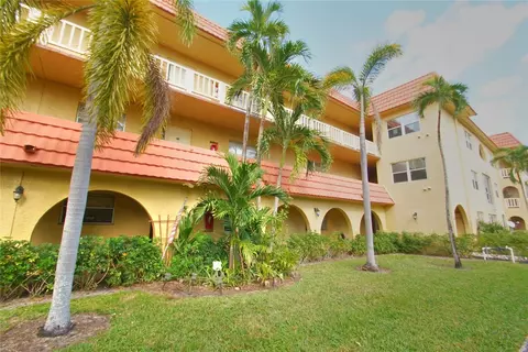 10762 La Placida Dr #205, Coral Springs, FL 33065