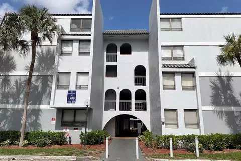 1900 N Congress Ave #407, West Palm Beach, FL 33401