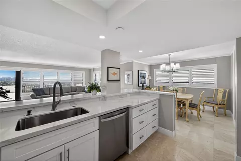 3200 Port Royale Dr #1706, Fort Lauderdale, FL 33308