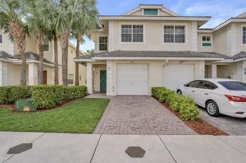 3021 NW 30th Ave, Oakland Park, FL 33311