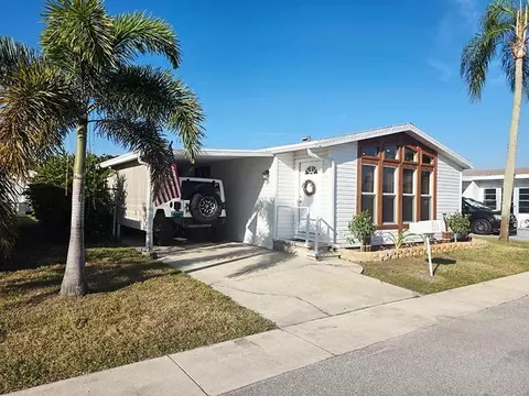 4300 SE Saint Lucie Blvd #70, Stuart, FL 34997