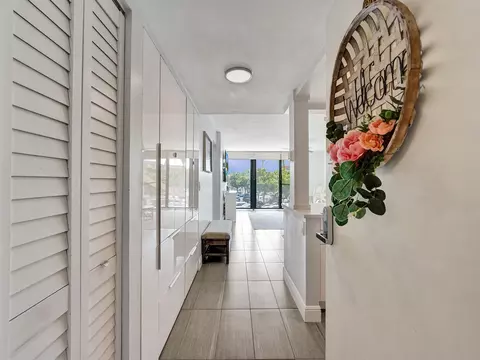 1101 River Reach Dr #205, Fort Lauderdale, FL 33315
