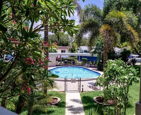 1200 SW 12th St #201, Fort Lauderdale, FL 33315