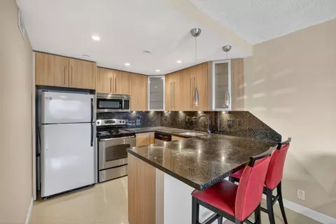 2900 NE 30th St #A4, Fort Lauderdale, FL 33306