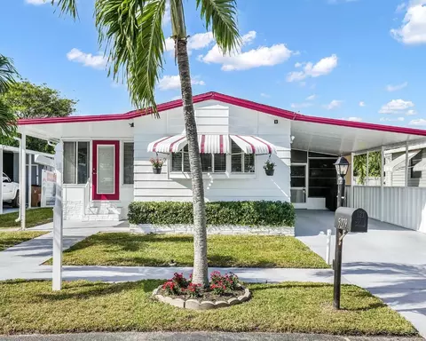 5279 NW 4th Ter, Pompano Beach, FL 33064