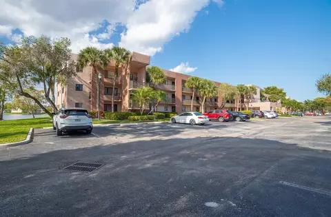 7442 Ashmont Cir #203, Fort Lauderdale, FL 33321