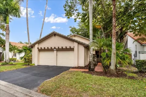 2164 Montpeliar, Weston, FL 33326