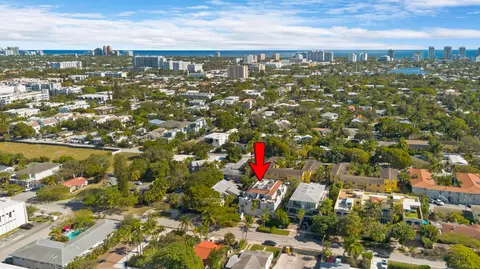 732 NE 15th Ave, Fort Lauderdale, FL 33304