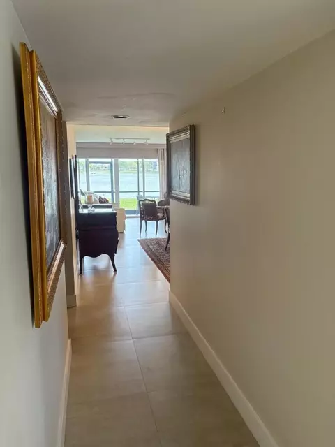 901 SW 141st Ave #112, Pembroke Pines, FL 33027