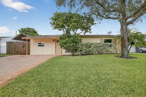 4901 SW 18th, Fort Lauderdale, FL 33317