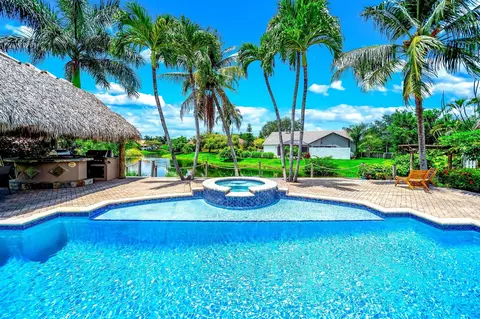 1581 NW 101st, Plantation, FL 33322