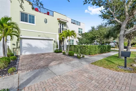 2517 NE 18th, Fort Lauderdale, FL 33305