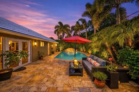 1900 NE 57th St, Fort Lauderdale, FL 33308