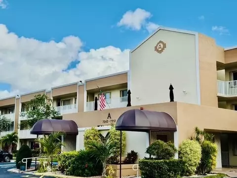 7302 S Devon Dr #307, Tamarac, FL 33321